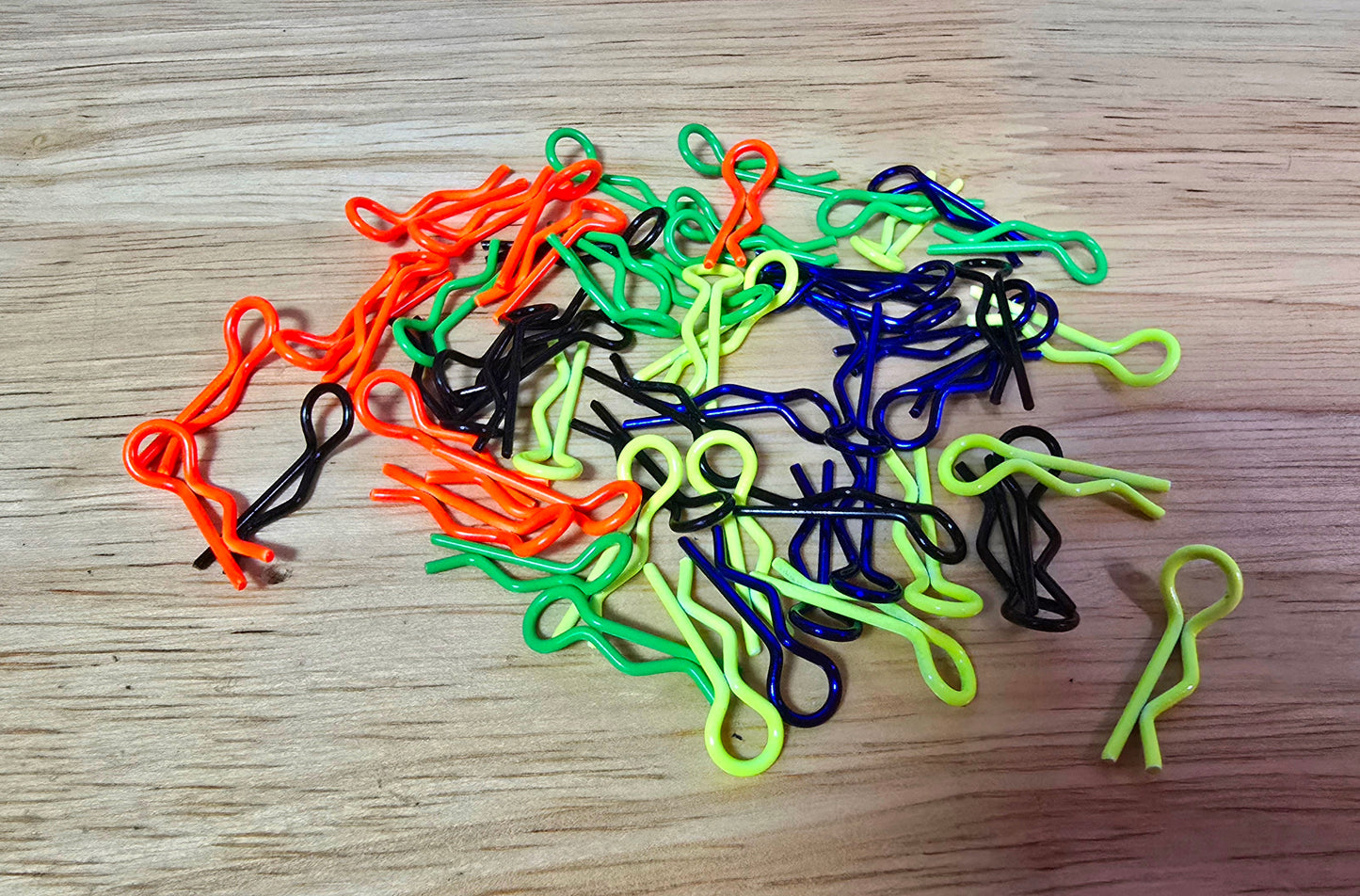 1/10 Body Clips (12)