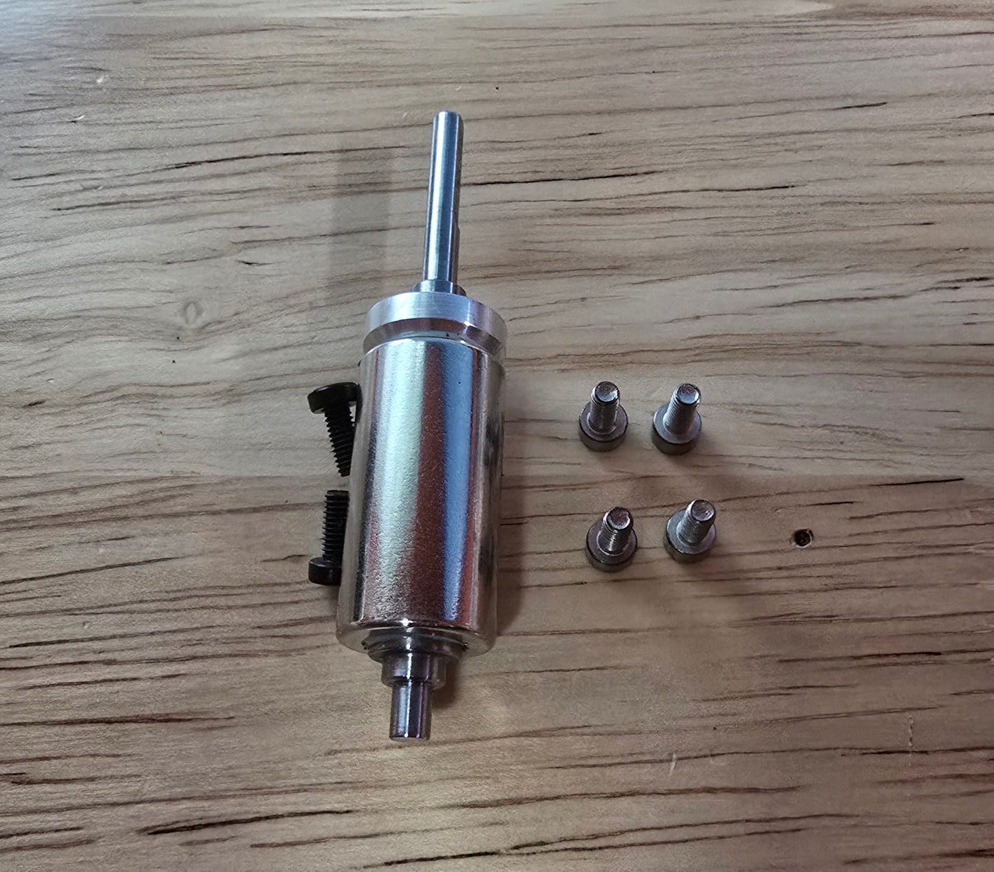 Non-Magnetic GR5