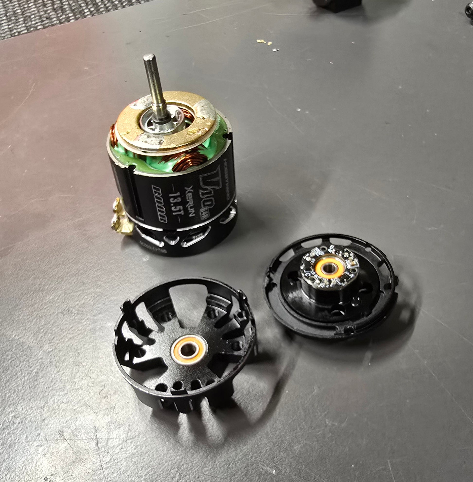 HW Bearings